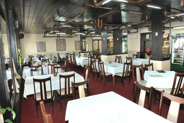 Hotel Požega Restoran fotoğraf